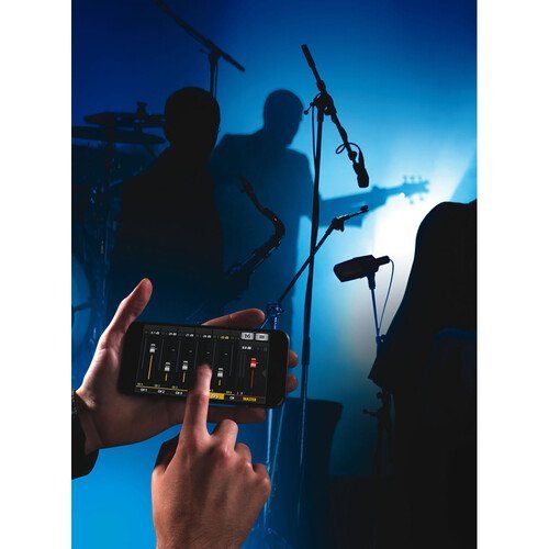 1689092140_IMG_2038317 soundcraft ui16 16 input remote controlled digital mixer