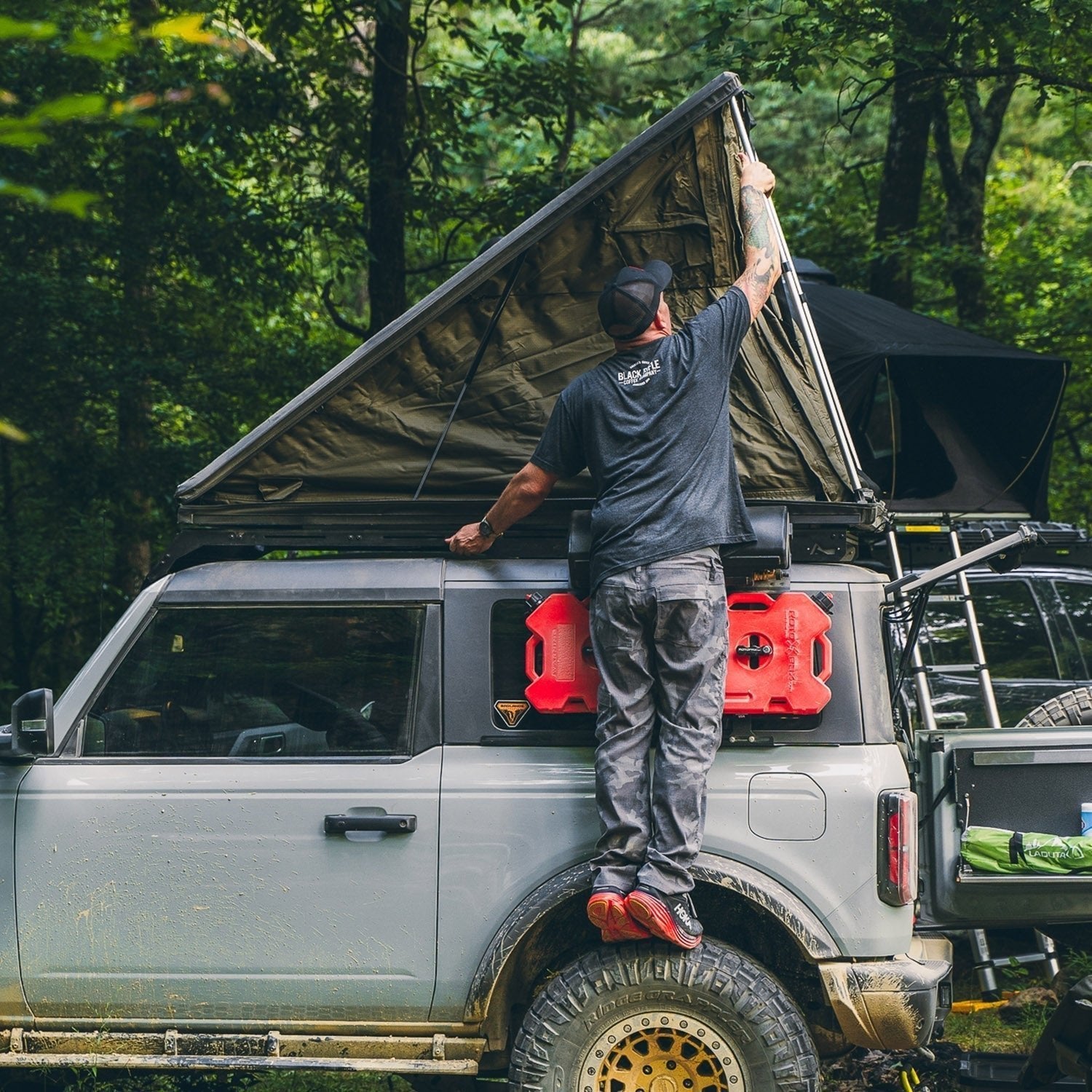 287-1 inspired overland rooftop tent v2.0
