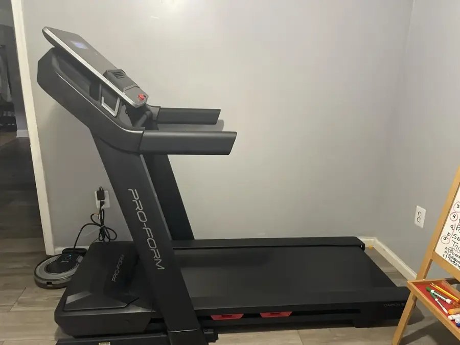 506-3 pro form carbon tlx treadmill