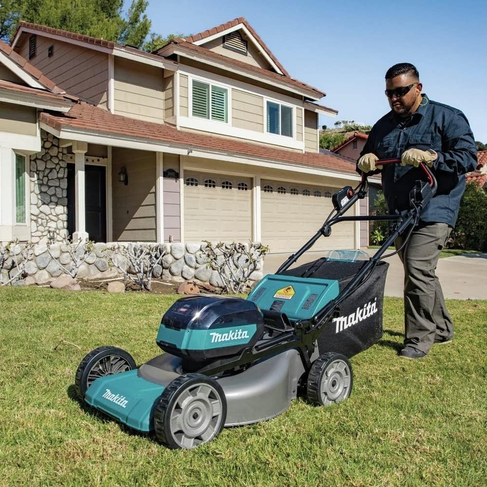 71Q0Asj2KXL._AC_SL1000 makita 40v max xgt brushless 21″ self‐propelled commercial lawn mower kit gml01pl