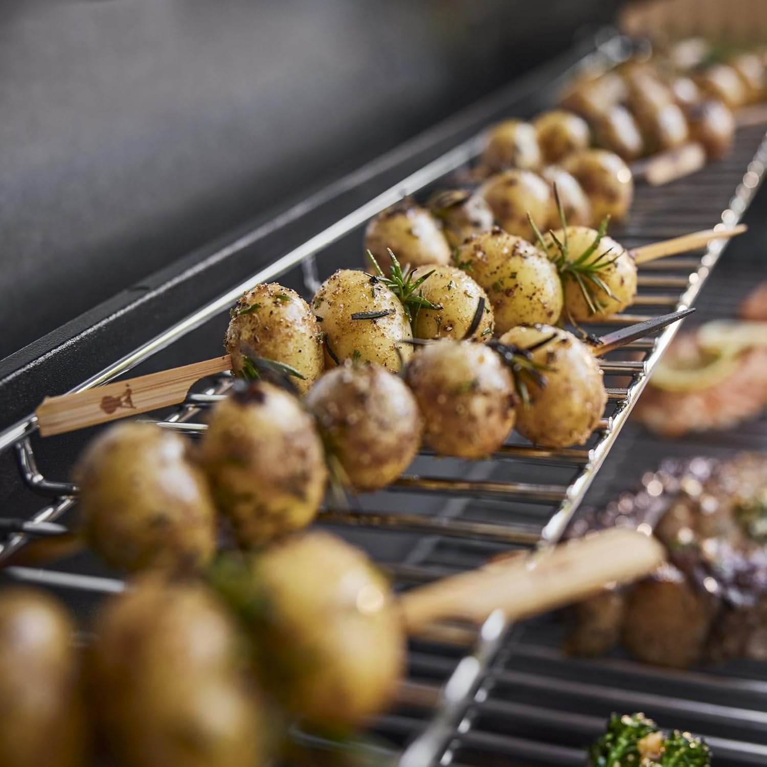 71RWSKomflL._AC_SL1500 weber genesis s 415 gas grill (natural gas)