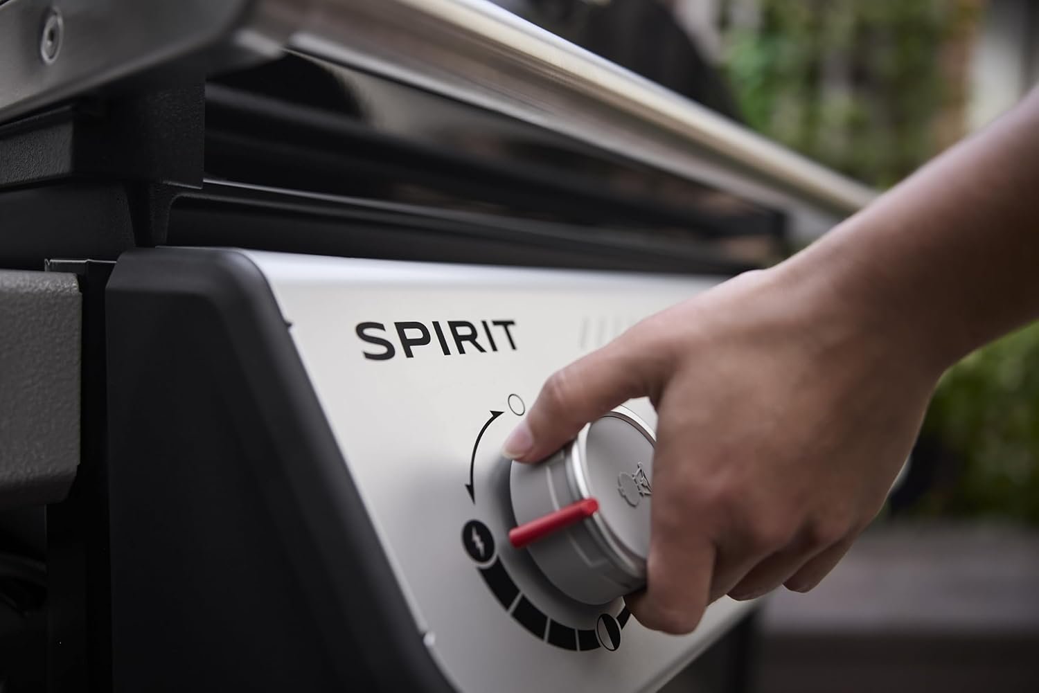 71stWh01t0L._AC_SL1500 weber spirit 2 burner grill e 210 liquid propane black