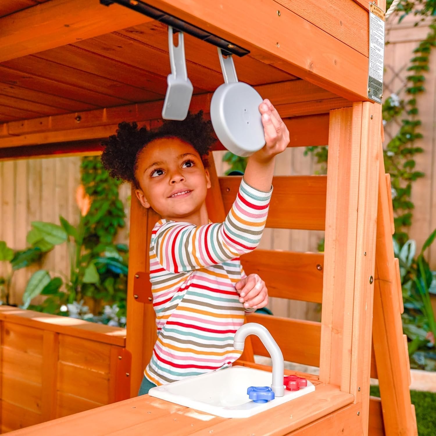81AGGAYuf-L._AC_SL1500 kidkraft falcon ridge wooden swing set/playset