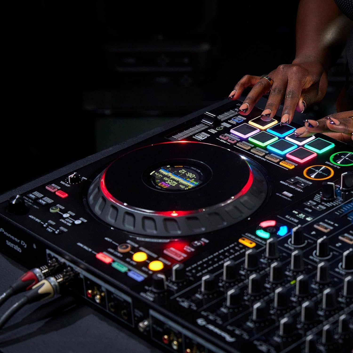 81pcJcBDncL._AC_SL1500_20e70c84-0e4d-4815-ba5d-59adb13f1848 pioneer dj ddj flx10 4 channel dj controller