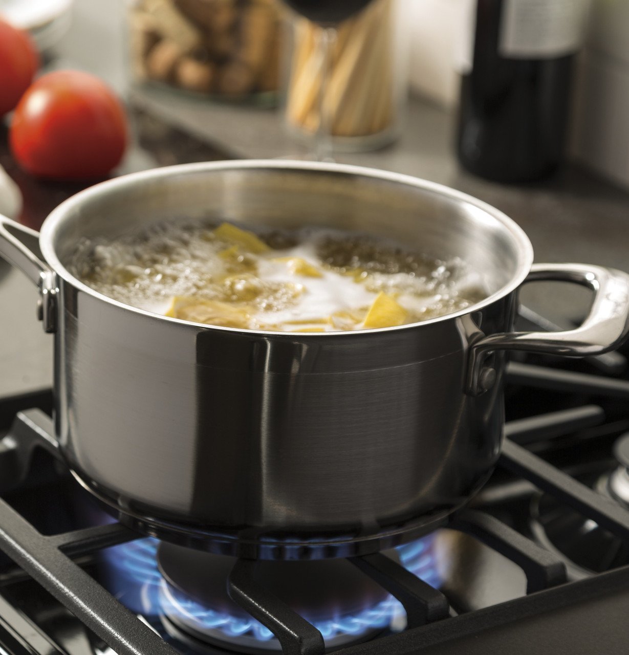 caabe92292d2a3d308685582ade9d2c6cb2ecfd2__27694 ge 30″ freestanding gas range