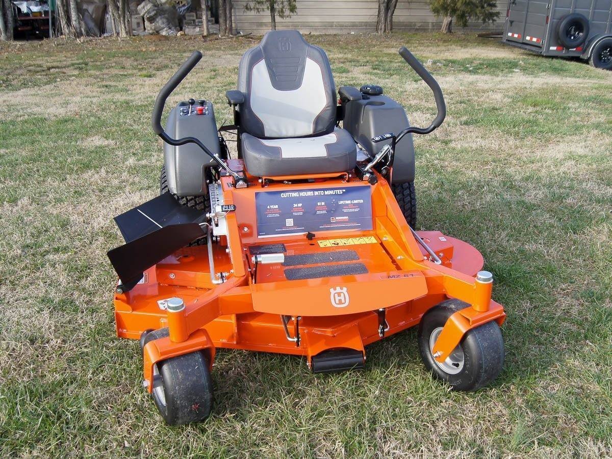 dsc02666_3 husqvarna mz61 61″ zero turn lawn mower 24hp kaw (scratch and dent)