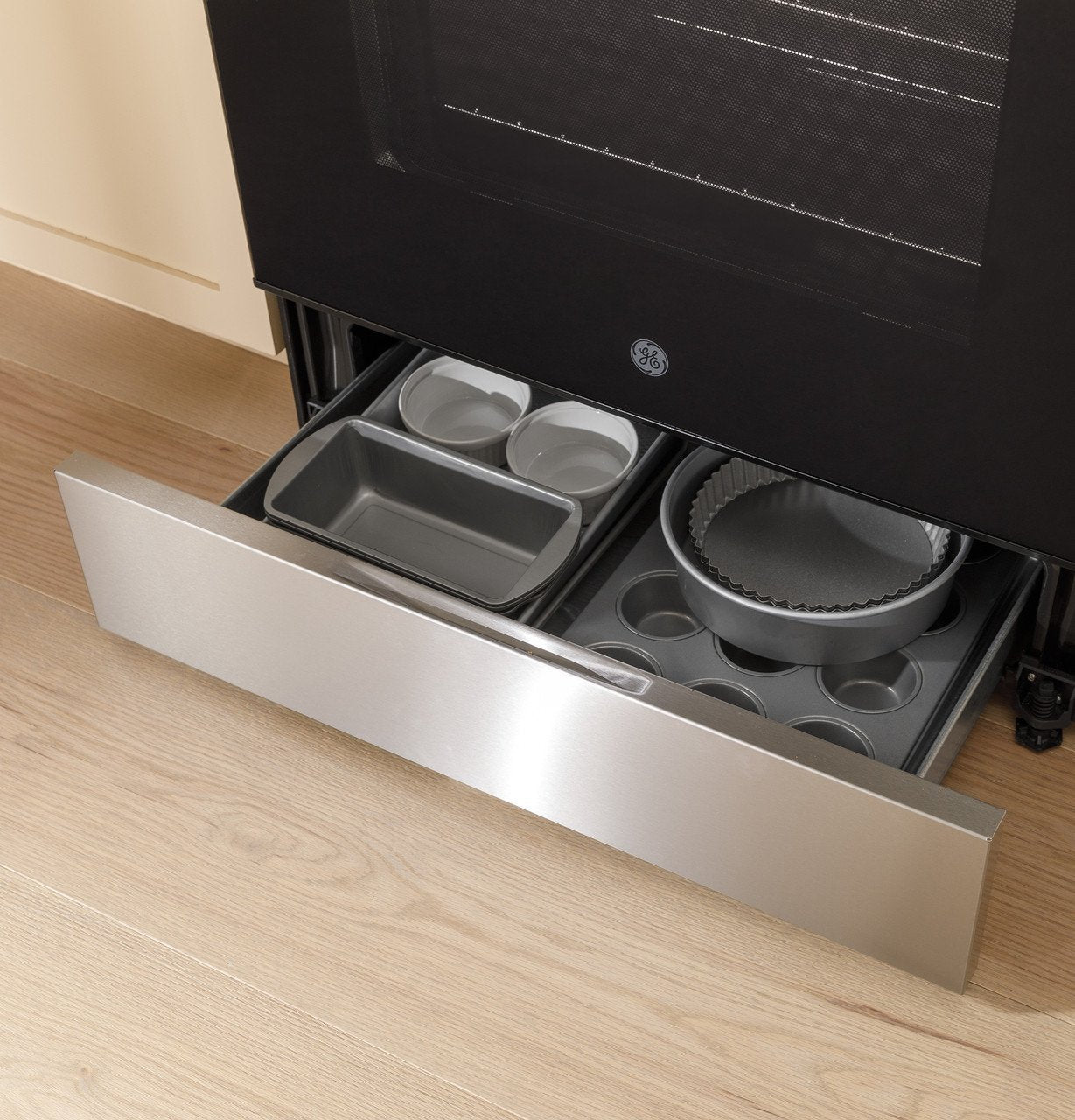 otkhmglvlqmsli9hm4hz__95601 ge 30″ freestanding electric range